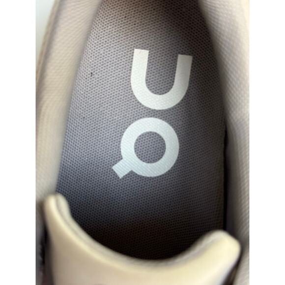 On Women's Cloud 5 Sneakers, Lily/Frost, Purple Size 6.5 Medium US - Picture 7 of 11